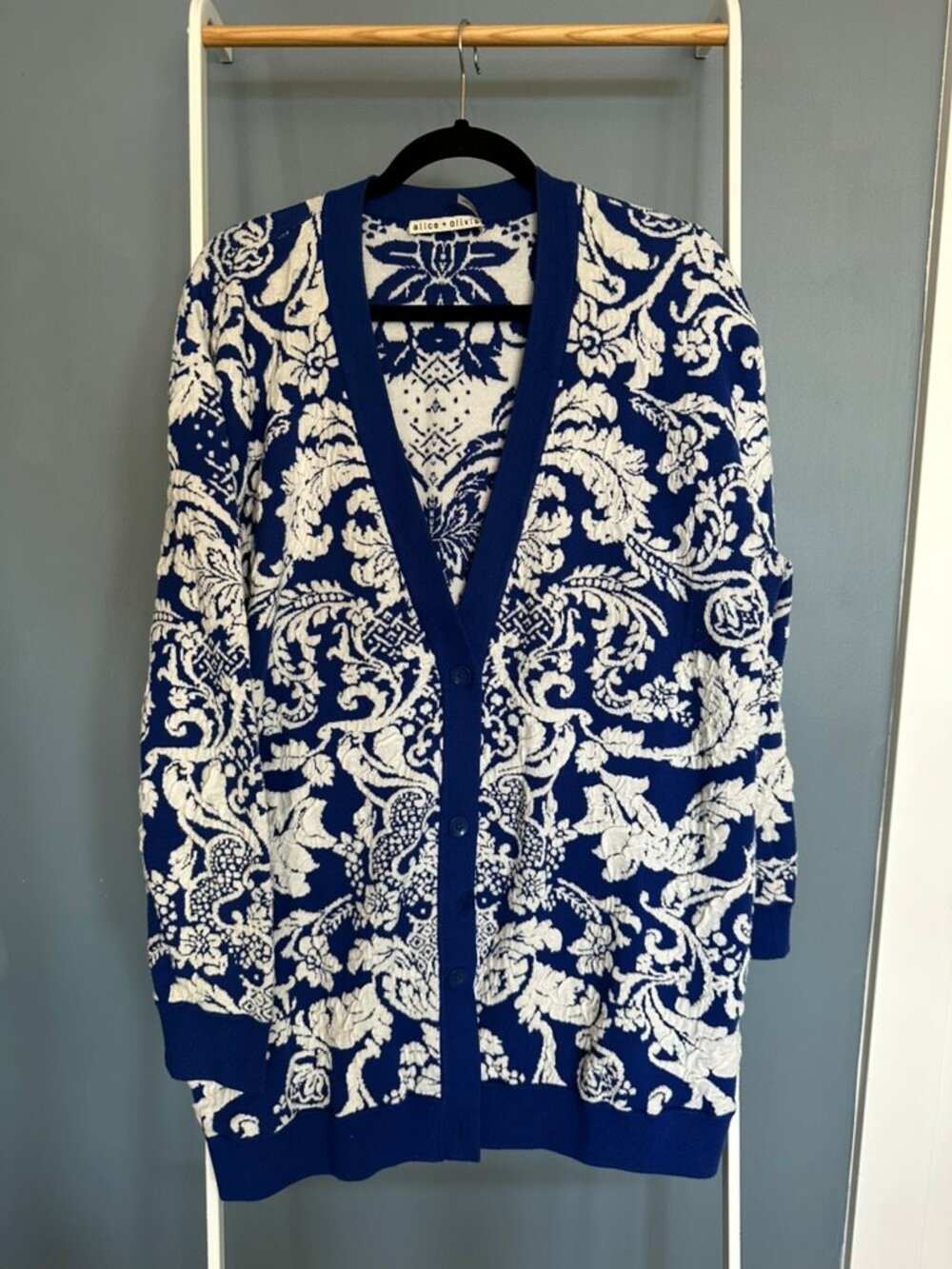 Alice + Olivia Bradford Paisley Jacquard Cardigan L
